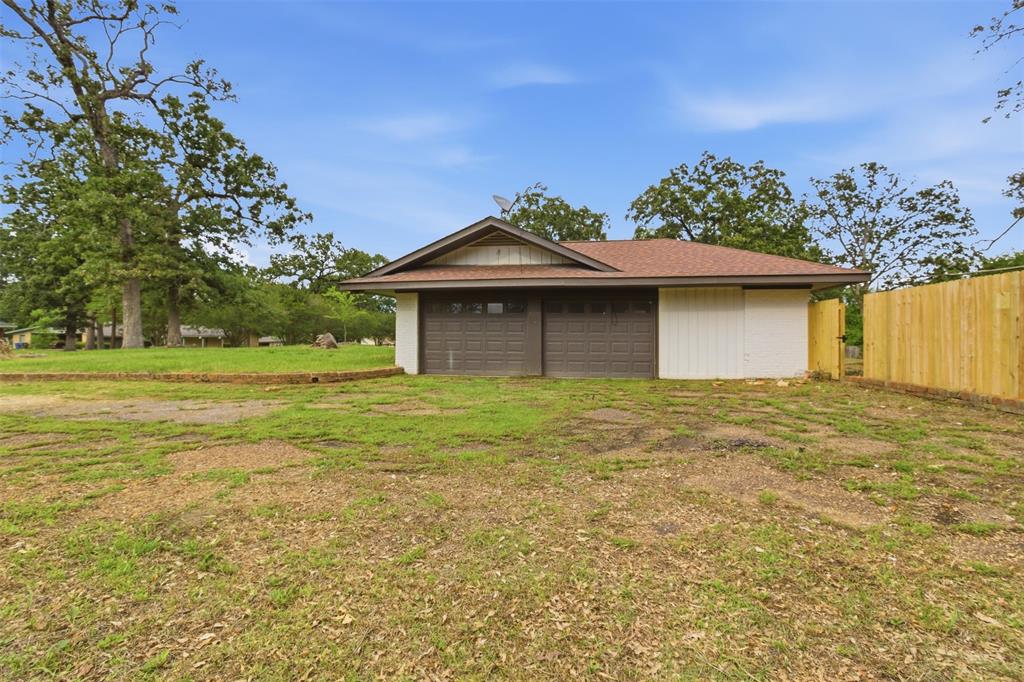 325 Sunset Boulevard Property Photo 31