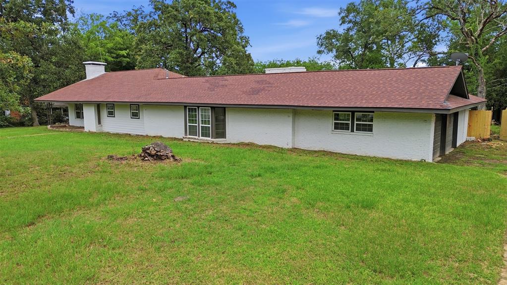 325 Sunset Boulevard Property Photo 34