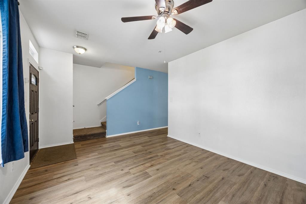 1200 Mobile Lane Property Photo 6