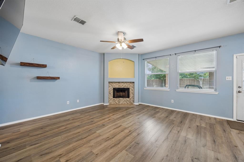 1200 Mobile Lane Property Photo 7
