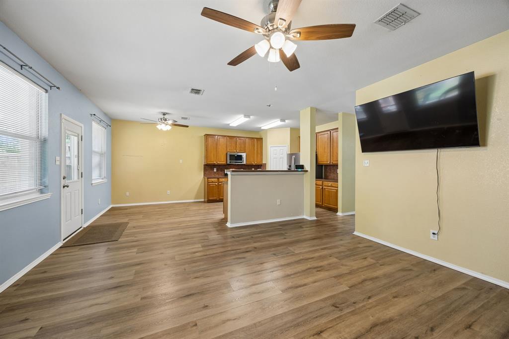 1200 Mobile Lane Property Photo 9