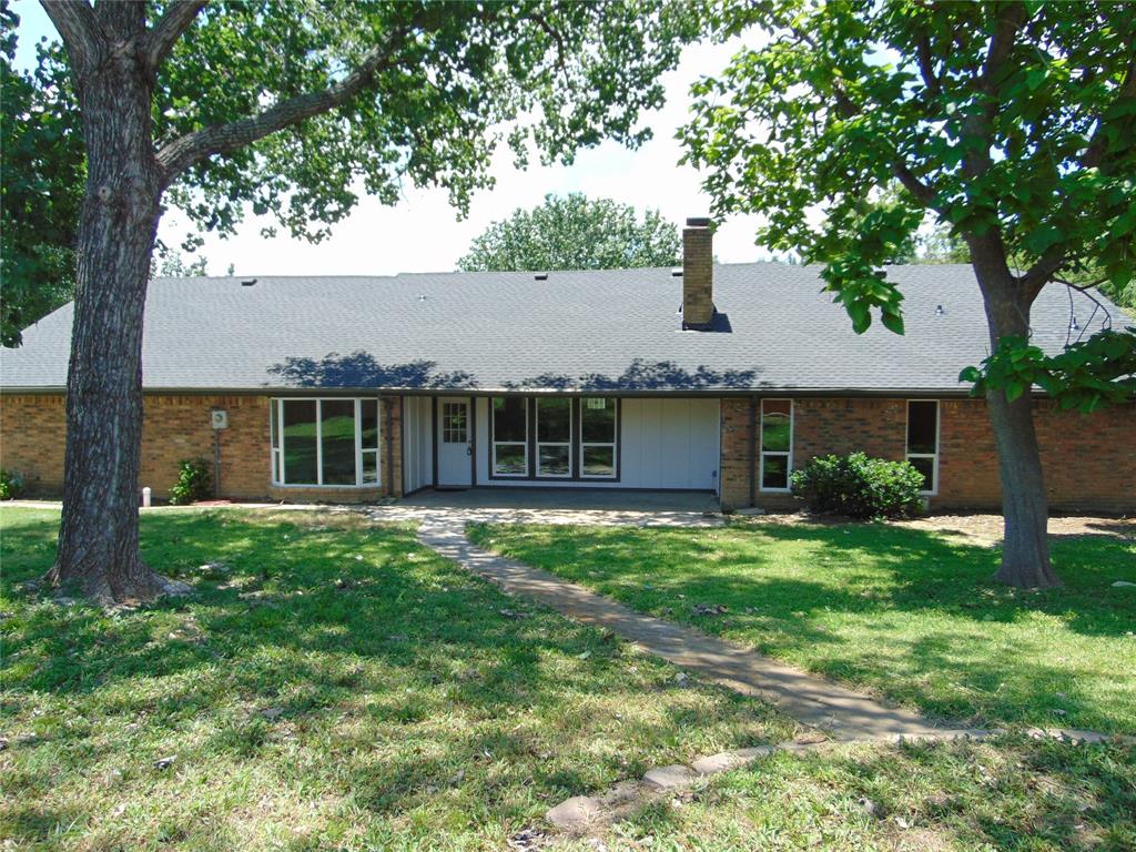 2714 Country Club Parkway Property Photo 24