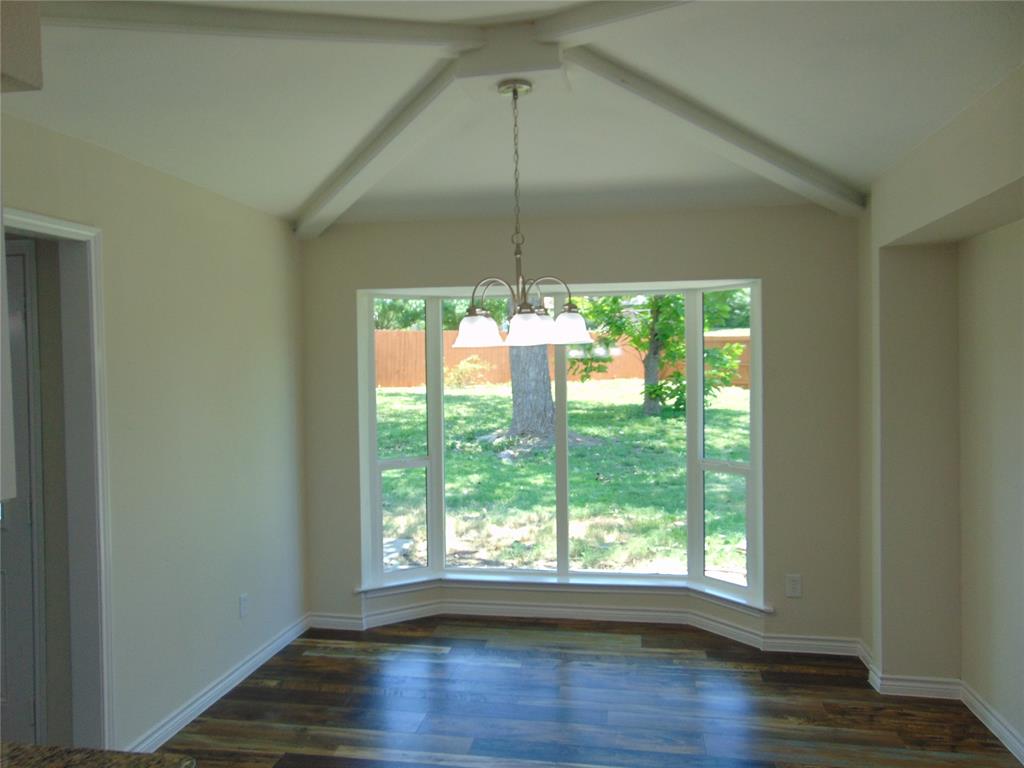 2714 Country Club Parkway Property Photo 30