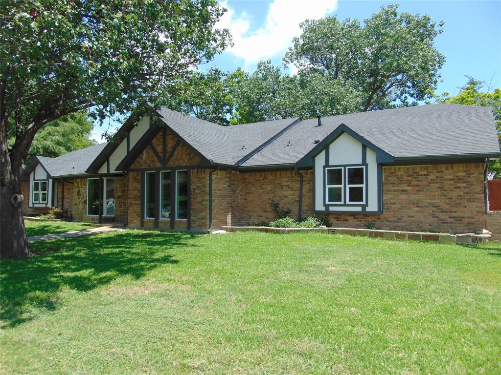2714 Country Club Parkway Property Photo 33