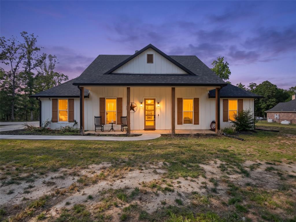 1562 N Willow Oak Road Property Photo 2