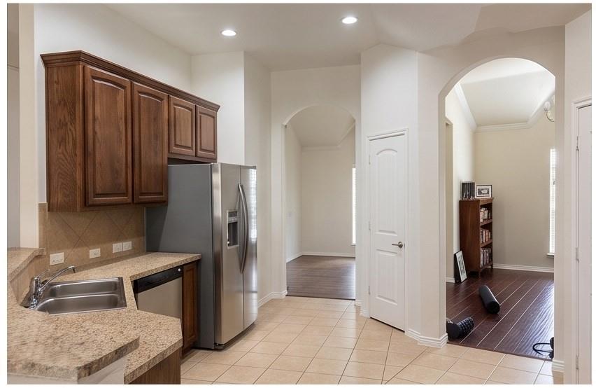 5940 Chisholm Trail Property Photo 8