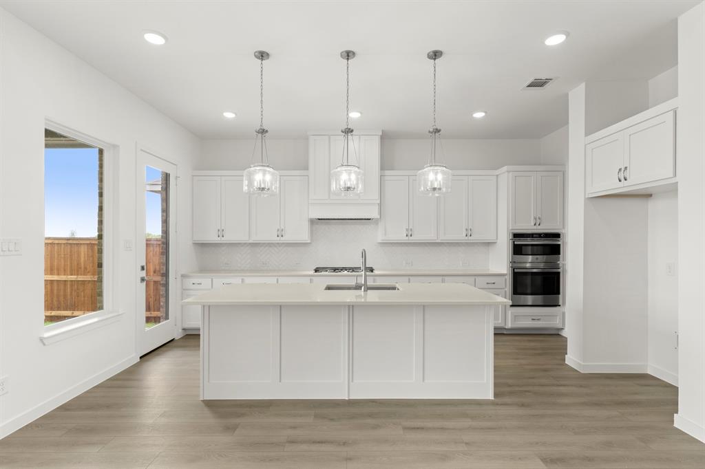 6805 Cater Trail Property Photo 9