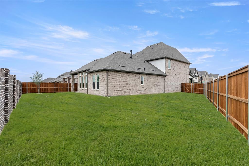 6805 Cater Trail Property Photo 28