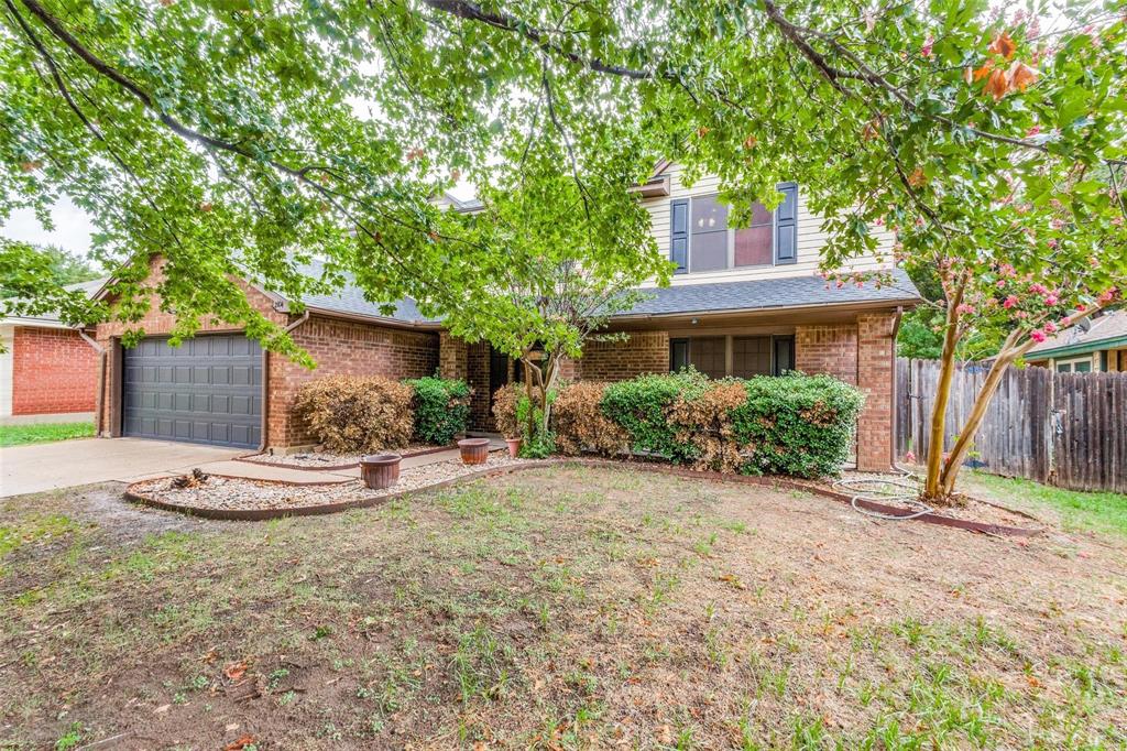 2104 Bershire Drive Property Photo 1