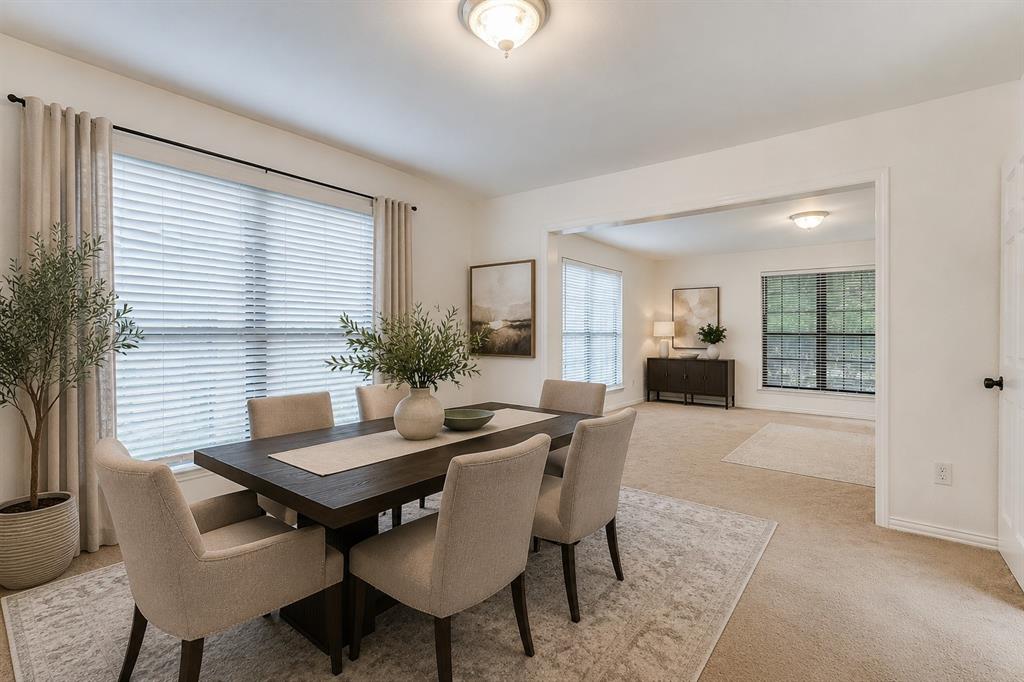 2104 Bershire Drive Property Photo 3