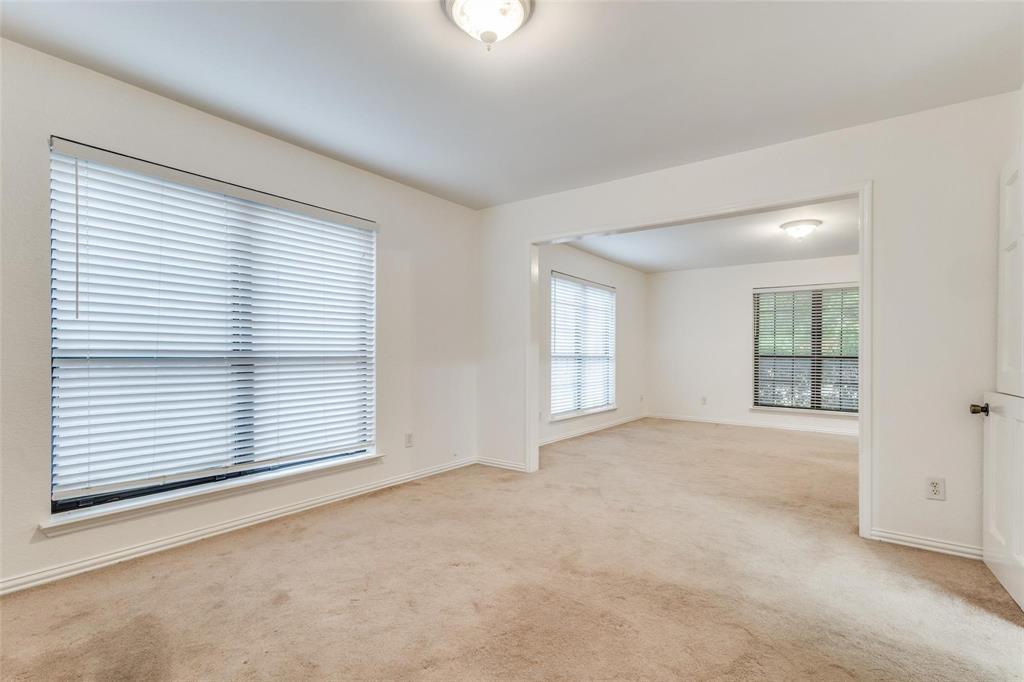 2104 Bershire Drive Property Photo 14