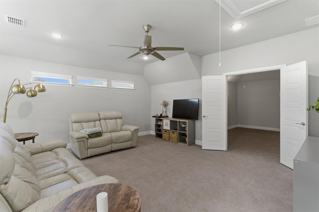 9607 Maple Hill Lane Property Photo 29
