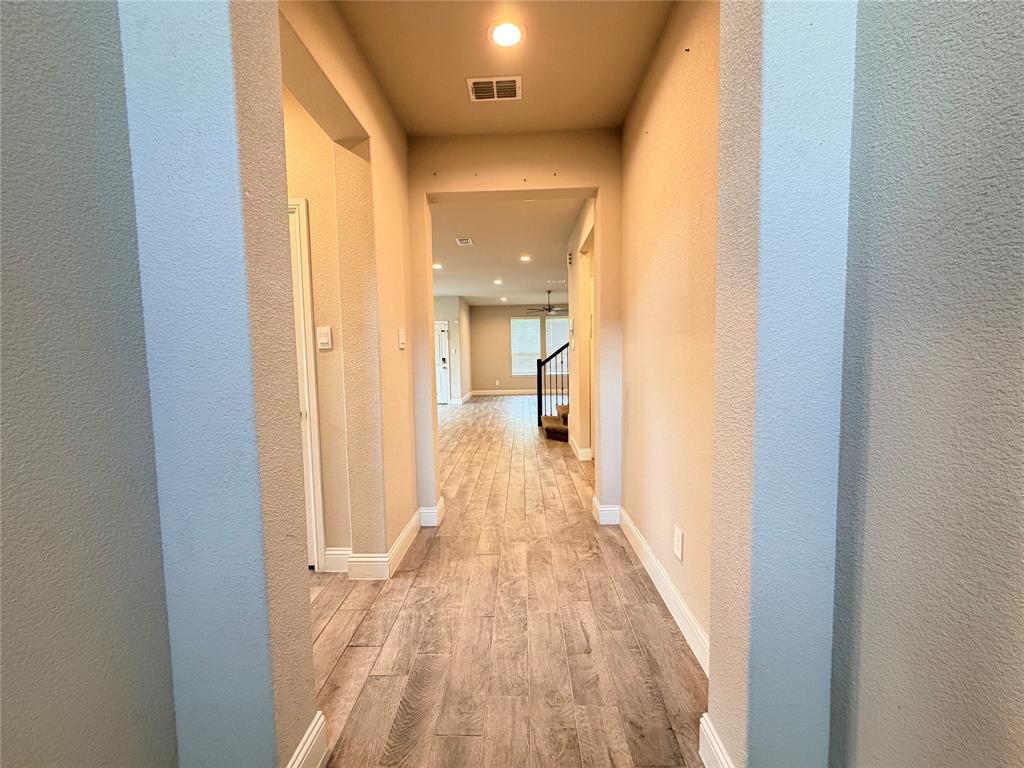 1324 Razorbill Road Property Photo 2