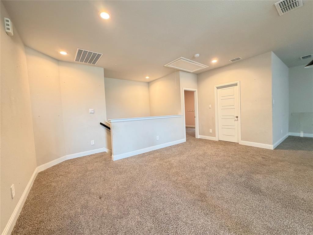 1324 Razorbill Road Property Photo 12