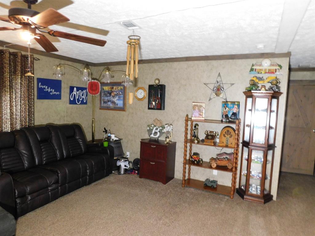 555 Thomasville Road Property Photo 7