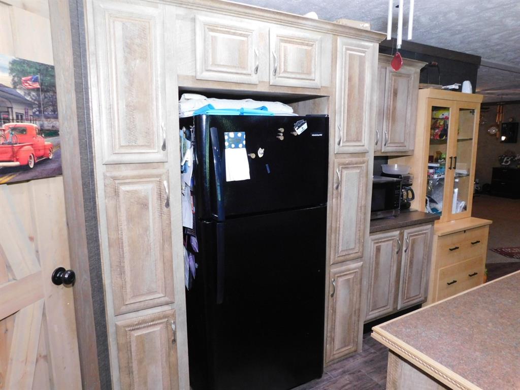 555 Thomasville Road Property Photo 14