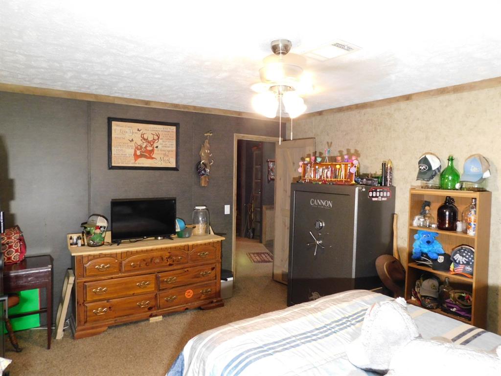 555 Thomasville Road Property Photo 18