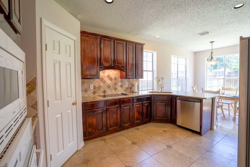 2421 Bowie Lane Property Photo 16