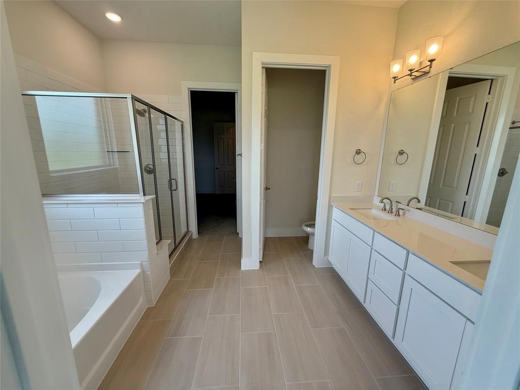 1300 Green Ridge Property Photo 10