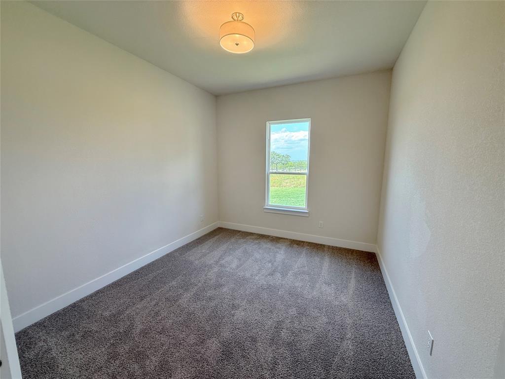 1300 Green Ridge Property Photo 15