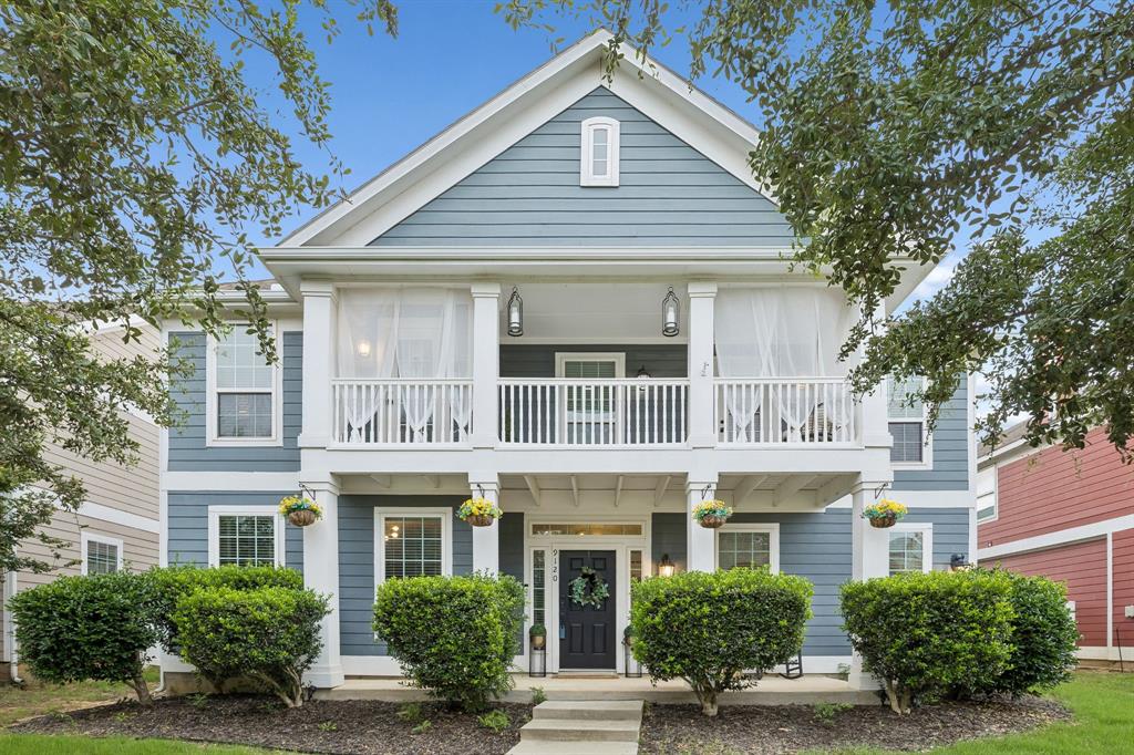 9120 Cape Cod Boulevard Property Photo 1