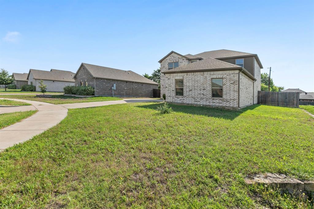 1516 Kinglet Street Property Photo 33