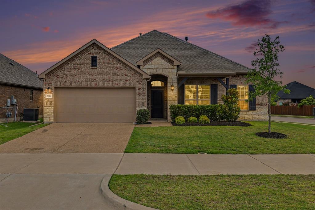 2916 Bobcat Drive Property Photo 3
