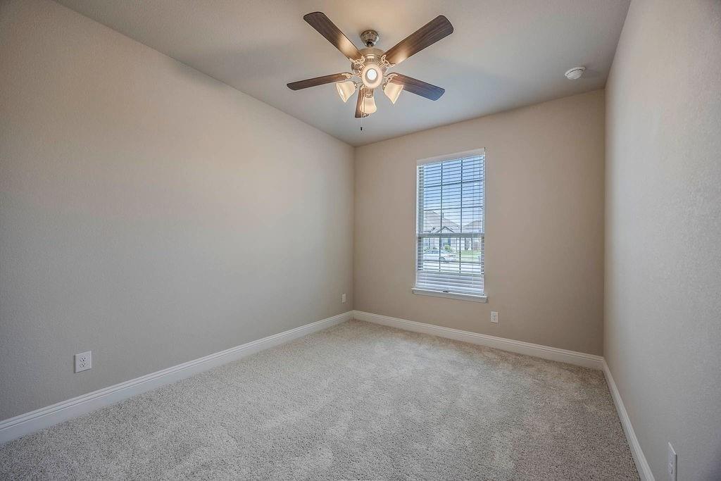 2916 Bobcat Drive Property Photo 17