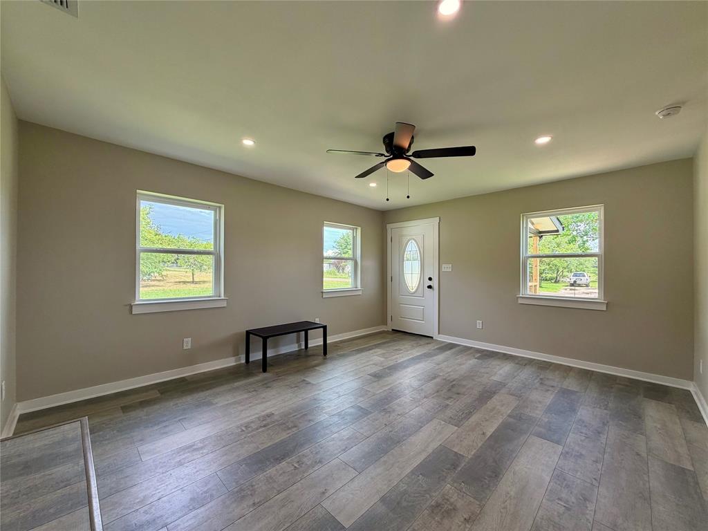 615 Smith Circle Property Photo 9