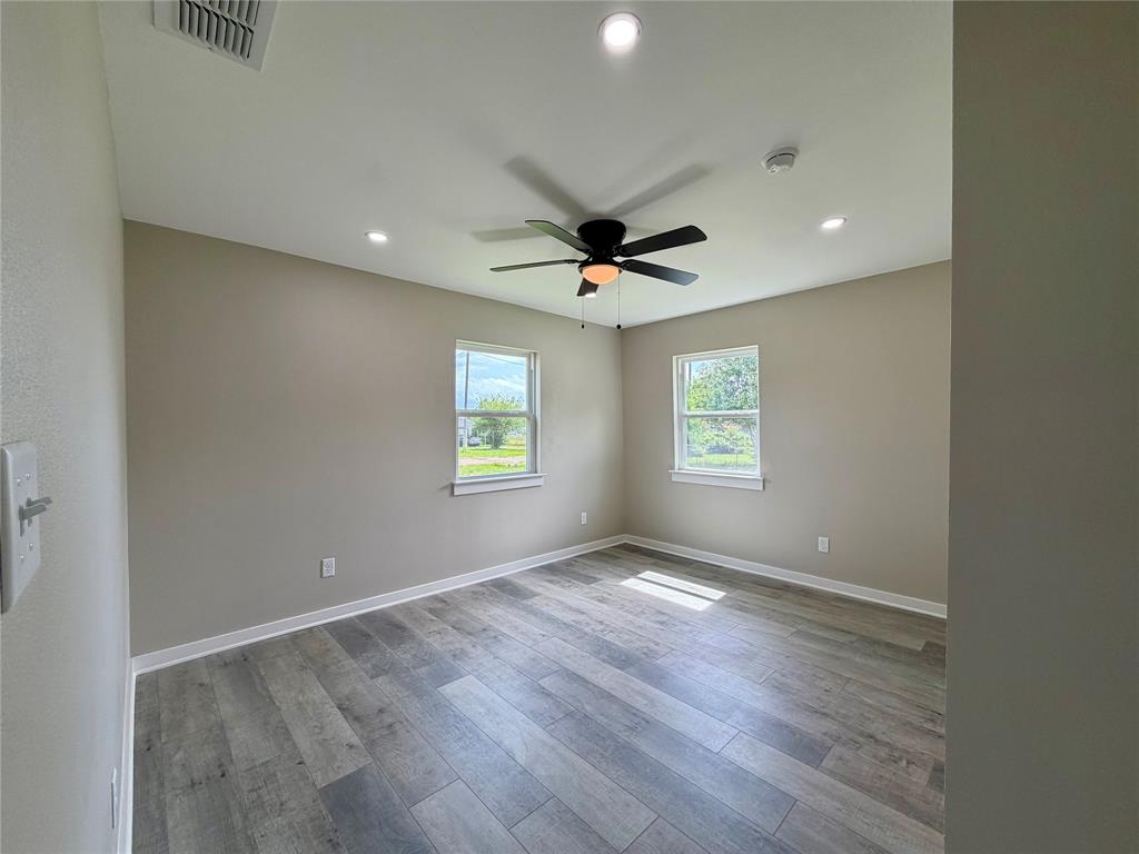 615 Smith Circle Property Photo 11