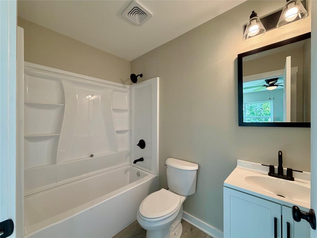 615 Smith Circle Property Photo 12