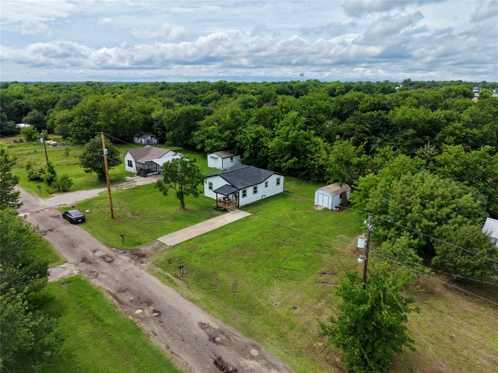 615 Smith Circle Property Photo 16