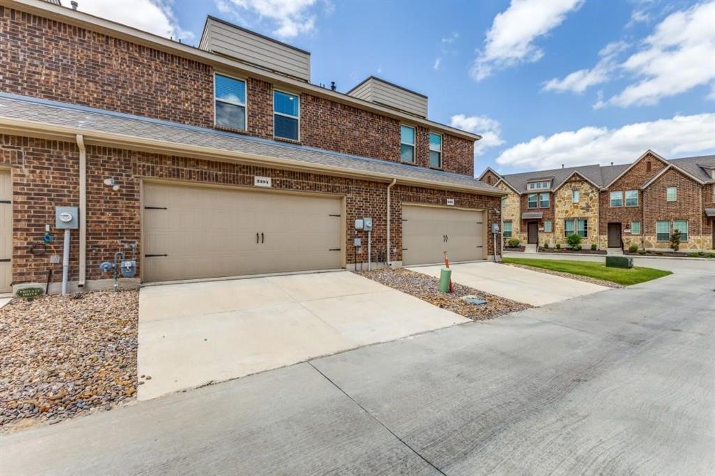2104 Steer Creek Place Property Photo 19