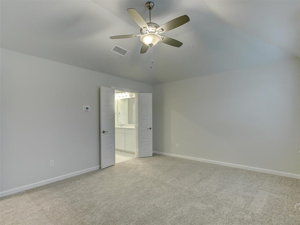 1946 Sweetwater Lane Property Photo 13