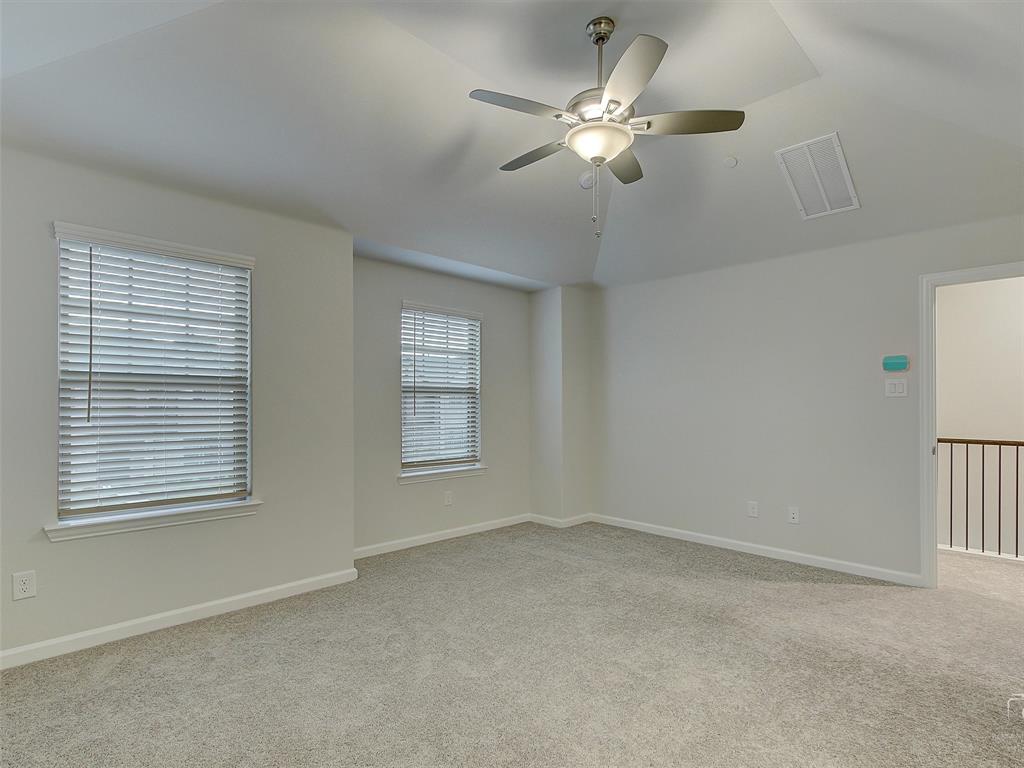1946 Sweetwater Lane Property Photo 14