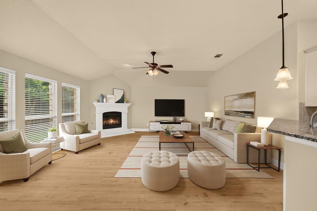 9670 Lance Drive Property Photo 1