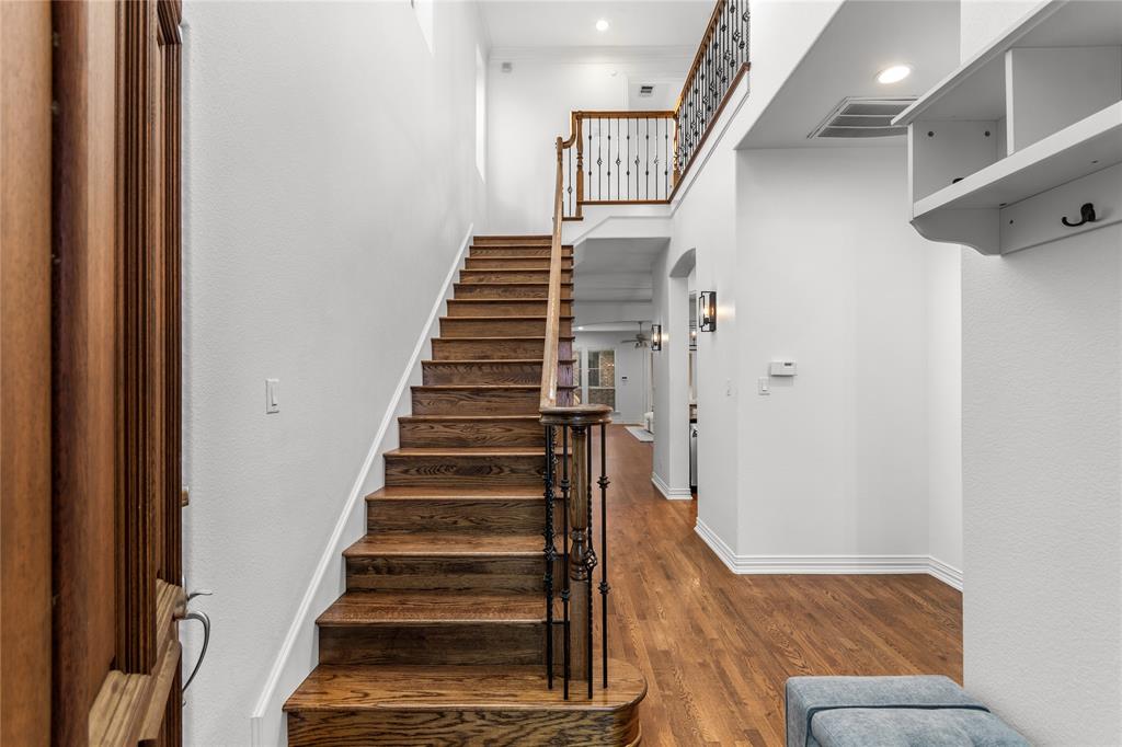 5639 Ellsworth Avenue Property Photo 2