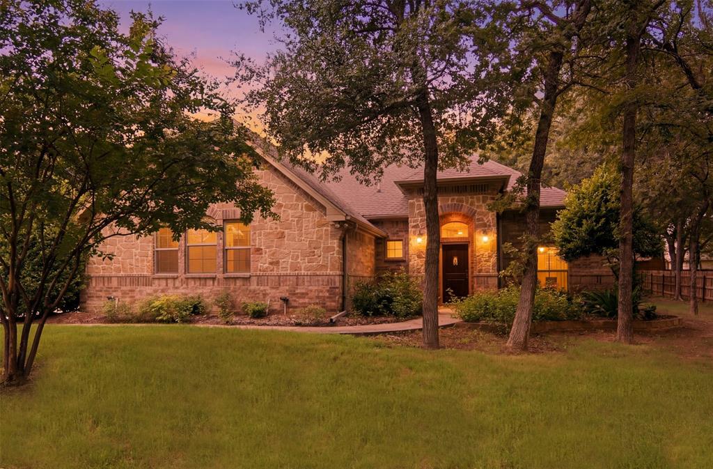 106 Elm Crest Court