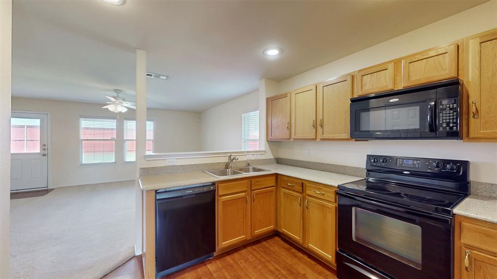 9020 Noontide Drive Property Photo 10