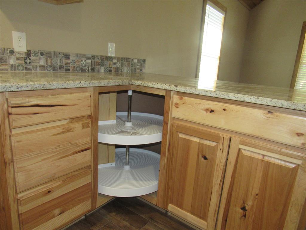 391 County Road 147 Property Photo 13