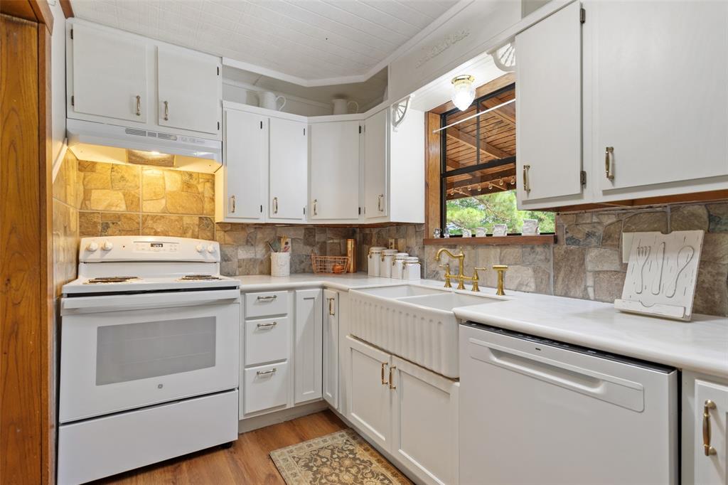 24087 Fm 15 Property Photo 6