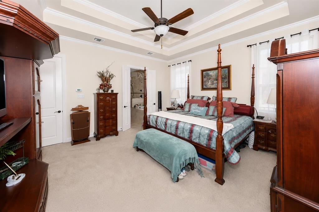 12413 Eagle Narrows Drive Property Photo 18