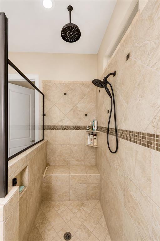 12413 Eagle Narrows Drive Property Photo 22