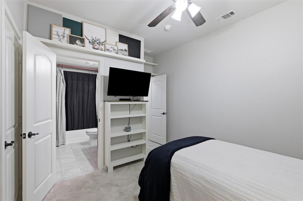 712 Mist Flower Drive Property Photo 22