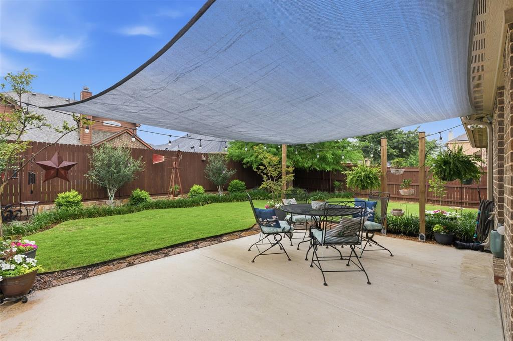 712 Mist Flower Drive Property Photo 35