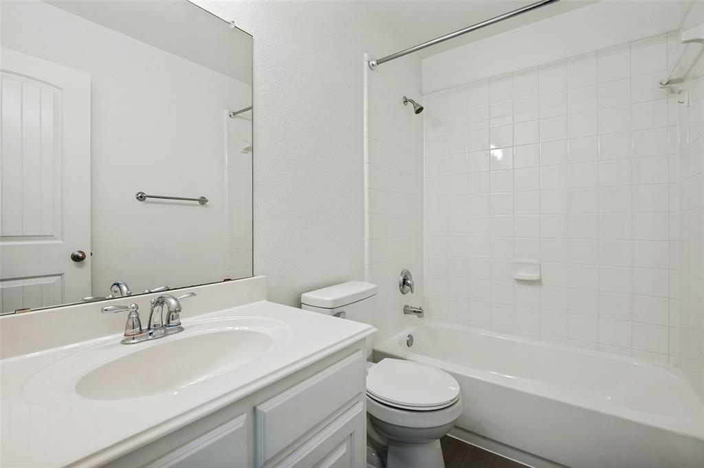 1097 Luton Drive Property Photo 27