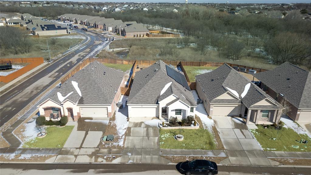 6932 Falconer Way Property Photo 7
