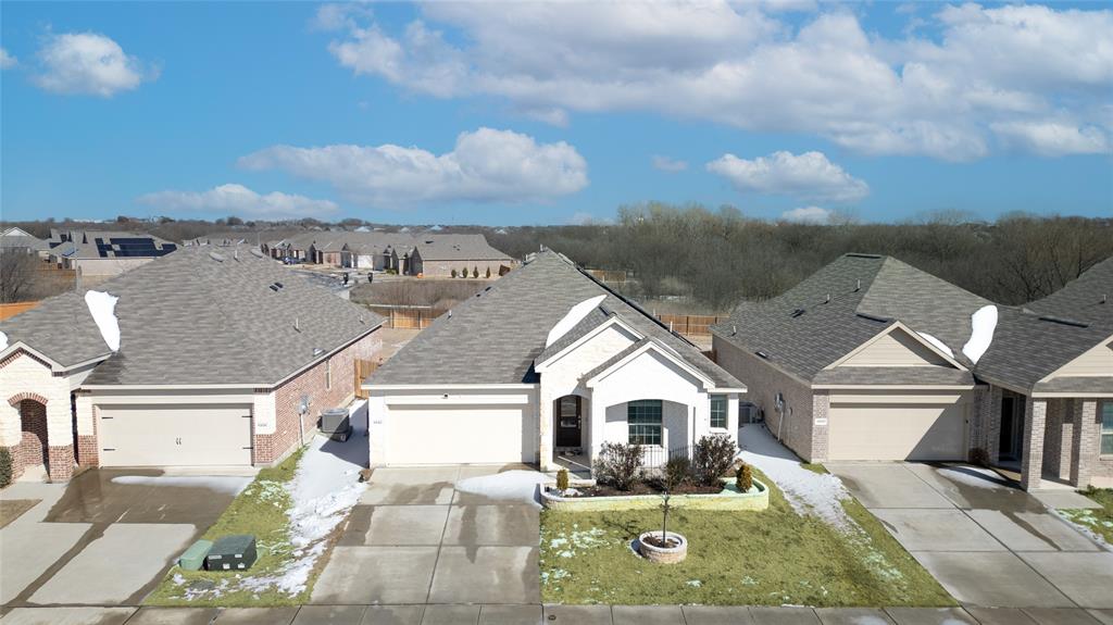 6932 Falconer Way Property Photo 8