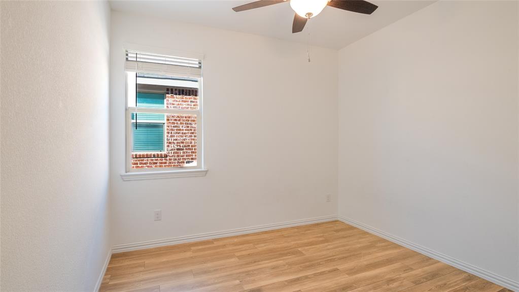 6932 Falconer Way Property Photo 13