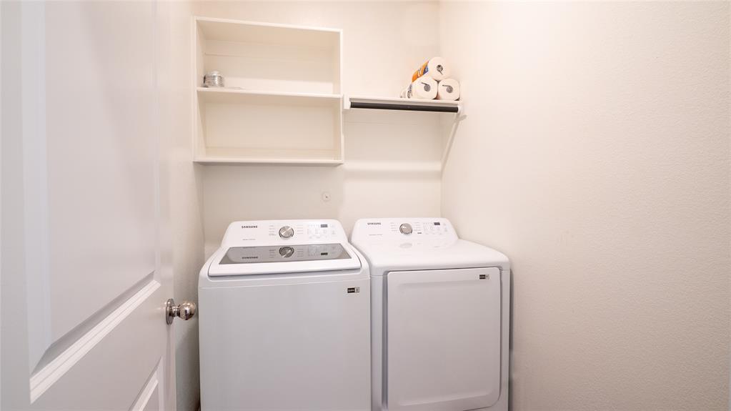 6932 Falconer Way Property Photo 14